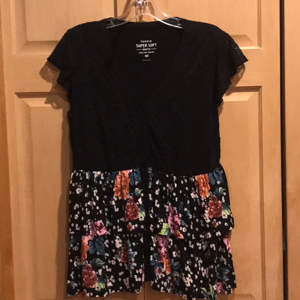 Torrid blouse - Picture 1 of 6